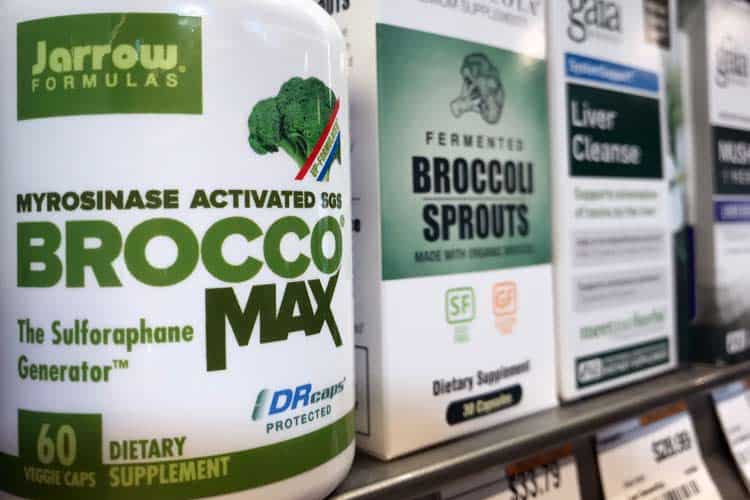 brands of broccoli supplements on store shelf