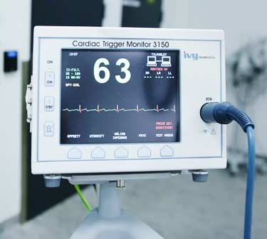  electrocardiogram (ECG or EKG) heart monitor