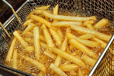 deep frying fries