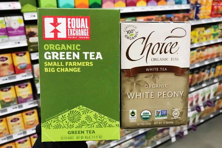 boxes of white tea vs. green tea